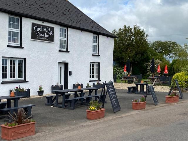 The Thelbridge Cross Inn Crediton Kültér fotó