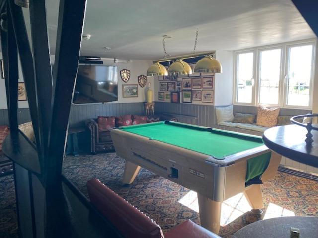 The Thelbridge Cross Inn Crediton Kültér fotó